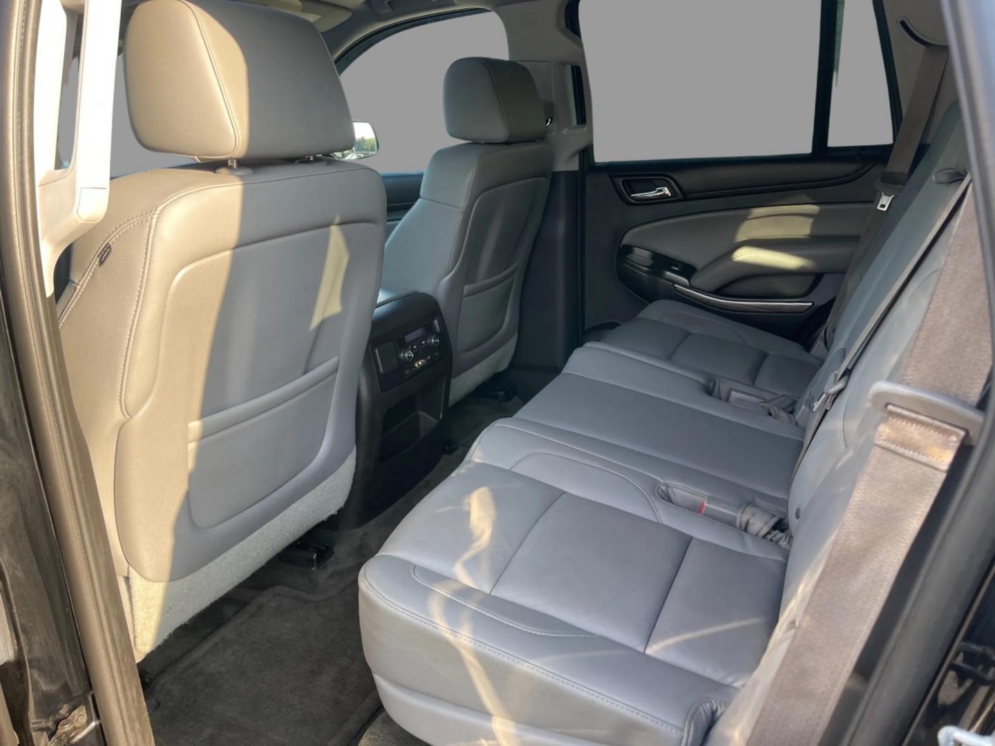 2015 Black /Gray Chevrolet Tahoe LT 4WD (1GNSKBKC4FR) with an 5.3L V8 OHV 16V engine, 6-Speed Automatic transmission, located at 547 E. Main St., Orwell, OH, 44076, (440) 437-5893, 41.535435, -80.847855 - Photo#40